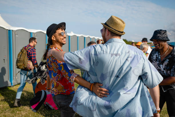 Best Portable toilet rental cost  in Evansville, WI